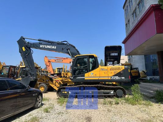 بیل مکانیکی هیوندای 22 تنی مدل 220LC-9S (کارکرده)